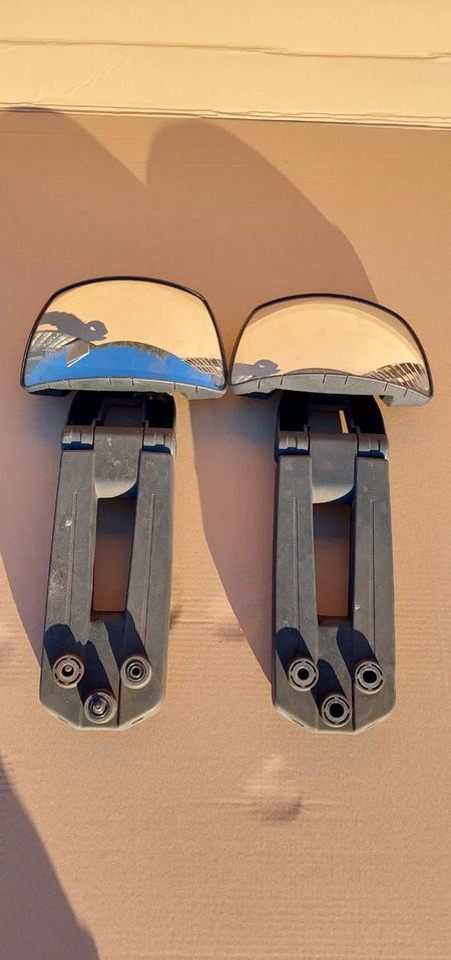 VOLVO FH4 LUSTERKO CZOŁOWE PRZEDNIE - Visszapillantó tükör - Teherautó: 1 kép. VOLVO FH4 LUSTERKO CZOŁOWE PRZEDNIE - Visszapillantó tükör - Teherautó: 1 kép.