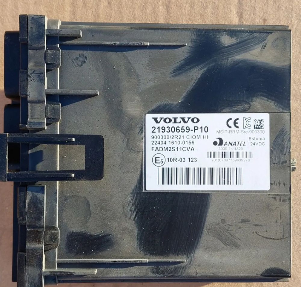 VOLVO FH4 STEROWNIK KOMPUTER CIOM - ECU - Teherautó: 1 kép. VOLVO FH4 STEROWNIK KOMPUTER CIOM - ECU - Teherautó: 1 kép.