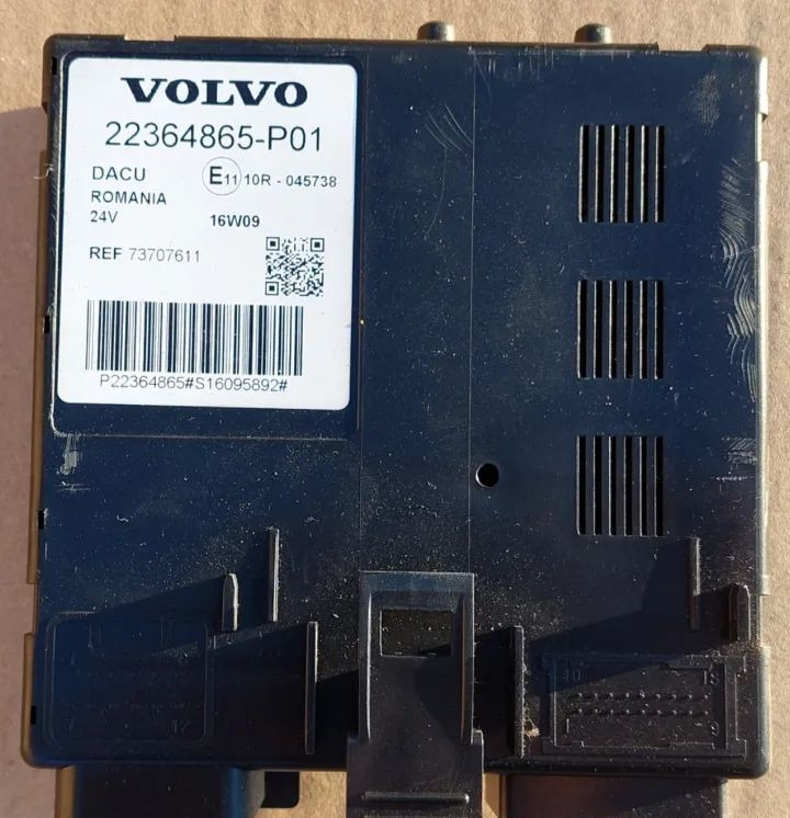 VOLVO FH4 STEROWNIK KOMPUTER DACU - ECU - Teherautó: 1 kép. VOLVO FH4 STEROWNIK KOMPUTER DACU - ECU - Teherautó: 1 kép.