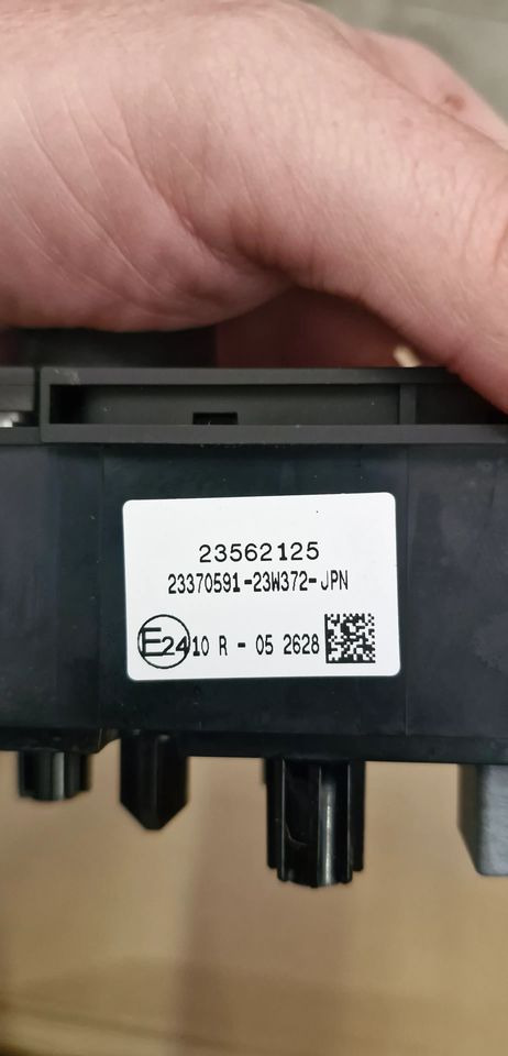 VOLVO FH5 FM5 PANEL STEROWNIK RADIA TELEFONU 23562125 - Fülke és belső tér: 2 kép. VOLVO FH5 FM5 PANEL STEROWNIK RADIA TELEFONU 23562125 - Fülke és belső tér: 2 kép.