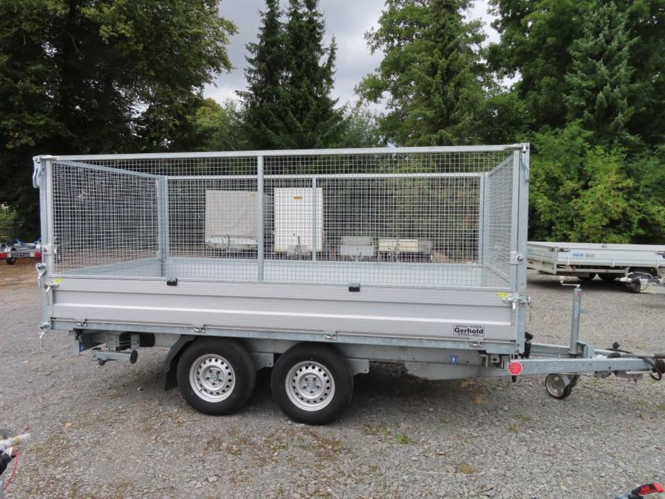 Böckmann DK-AL 3718/35 P PKW Anhänger Dreiseitenkipper 3,5 to. - Pótkocsi billenőplatós: 4 kép. Böckmann DK-AL 3718/35 P PKW Anhänger Dreiseitenkipper 3,5 to. - Pótkocsi billenőplatós: 4 kép.