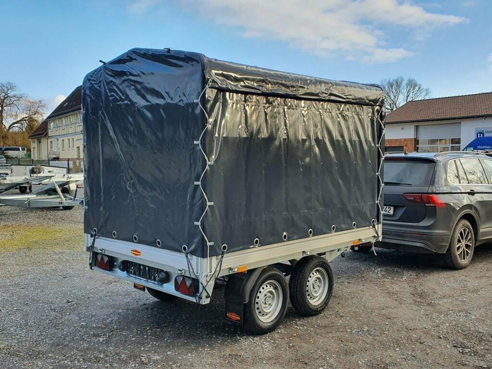 Böckmann PKW-Anhänger, 2,0 to., Schiebeplane rechts - Ponyvás pótkocsi: 4 kép. Böckmann PKW-Anhänger, 2,0 to., Schiebeplane rechts - Ponyvás pótkocsi: 4 kép.