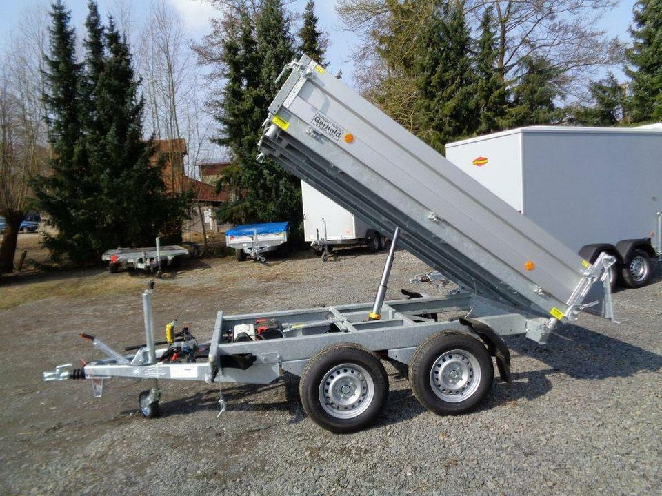 Böckmann PKW-Anhänger Elektro-Dreiseitenkipper DK-AL 2516/27P - Pótkocsi billenőplatós: 4 kép. Böckmann PKW-Anhänger Elektro-Dreiseitenkipper DK-AL 2516/27P - Pótkocsi billenőplatós: 4 kép.
