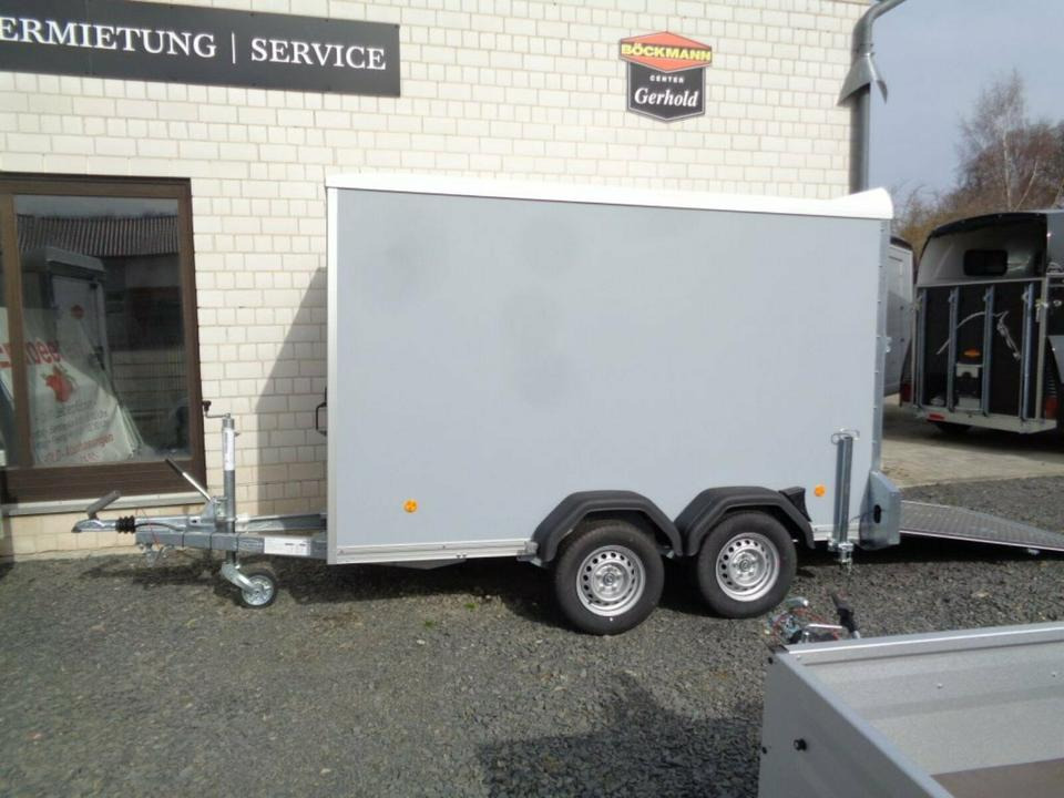 Böckmann PKW-Anhänger, KT3015/20 M-F, Auffahrrampe, 2,0 to. - Pótkocsi dobozos: 4 kép. Böckmann PKW-Anhänger, KT3015/20 M-F, Auffahrrampe, 2,0 to. - Pótkocsi dobozos: 4 kép.