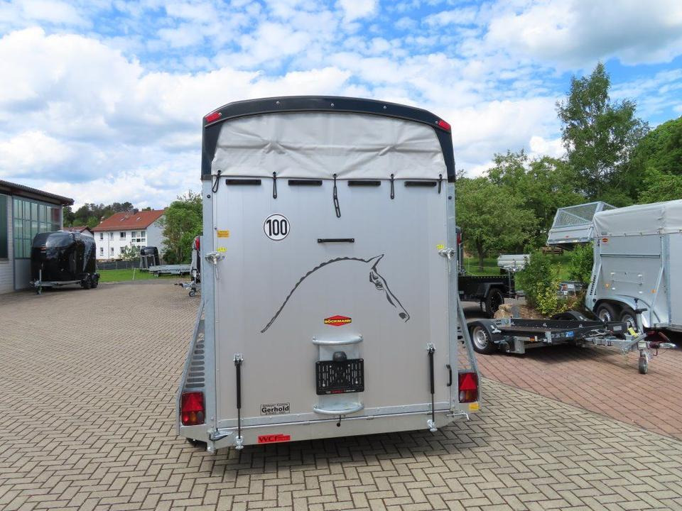 Böckmann Pferdeanhänger Big Portax WCF Vorb. Videokamera - Lószállító utánfutó: 4 kép. Böckmann Pferdeanhänger Big Portax WCF Vorb. Videokamera - Lószállító utánfutó: 4 kép.