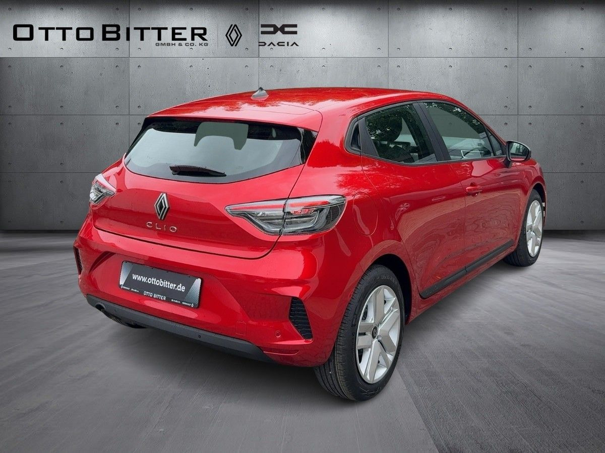Renault Clio Evolution ECO-G 100 FLÜSSIGGAS (Benzin+LPG) - Szedán: 4 kép. Renault Clio Evolution ECO-G 100 FLÜSSIGGAS (Benzin+LPG) - Szedán: 4 kép.