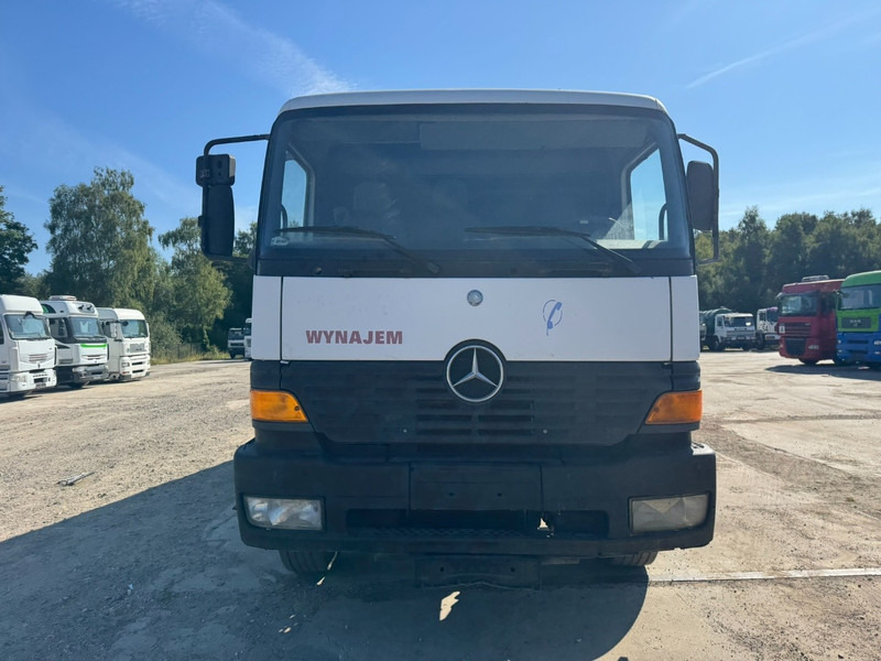 Mercedes-Benz Atego 1823 (STEEL SUSPENSION & MANUAL GEARBOX / SUSPENSION LAMES & BOITE MANUELLE / EURO 2) - Billenőplatós teherautó: 2 kép. Mercedes-Benz Atego 1823 (STEEL SUSPENSION & MANUAL GEARBOX / SUSPENSION LAMES & BOITE MANUELLE / EURO 2) - Billenőplatós teherautó: 2 kép.