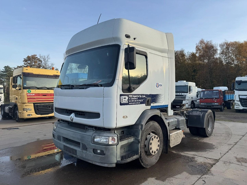 Renault Premium 420 (MANUAL GEARBOX / BOITE MANUELLE) - Nyergesvontató: 1 kép. Renault Premium 420 (MANUAL GEARBOX / BOITE MANUELLE) - Nyergesvontató: 1 kép.