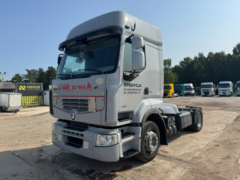 Renault Premium 450 DXI (MANUAL GEARBOX / BOITE MANUELLE) - Nyergesvontató: 1 kép. Renault Premium 450 DXI (MANUAL GEARBOX / BOITE MANUELLE) - Nyergesvontató: 1 kép.