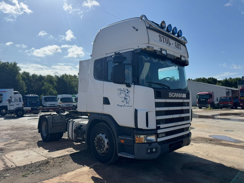 Scania 124 - 420 Topline (MANUAL GEARBOX / BOITE MANUELLE / RETARDER) - Nyergesvontató: 3 kép. Scania 124 - 420 Topline (MANUAL GEARBOX / BOITE MANUELLE / RETARDER) - Nyergesvontató: 3 kép.