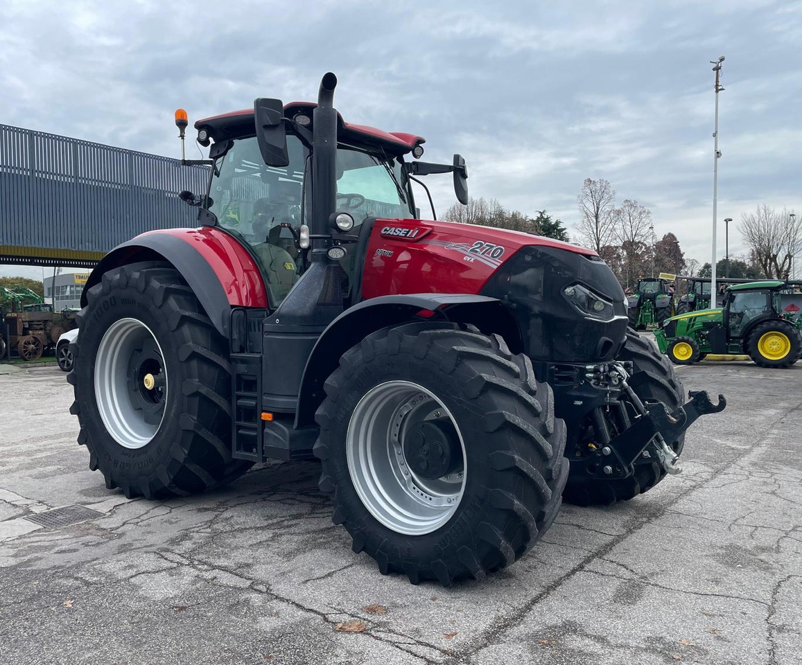 CASE IH OPTUM 270 CVX - Traktor: 3 kép. CASE IH OPTUM 270 CVX - Traktor: 3 kép.