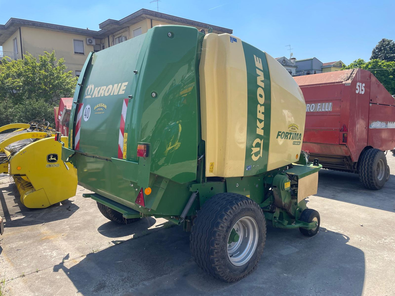 KRONE ROTOPRESSA FORTIMA F 1600 MC - Bálázó: 4 kép. KRONE ROTOPRESSA FORTIMA F 1600 MC - Bálázó: 4 kép.