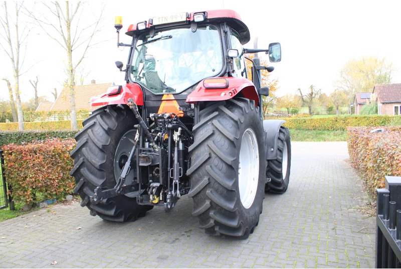 Case IH MAXXUM 125 - Traktor: 4 kép. Case IH MAXXUM 125 - Traktor: 4 kép.