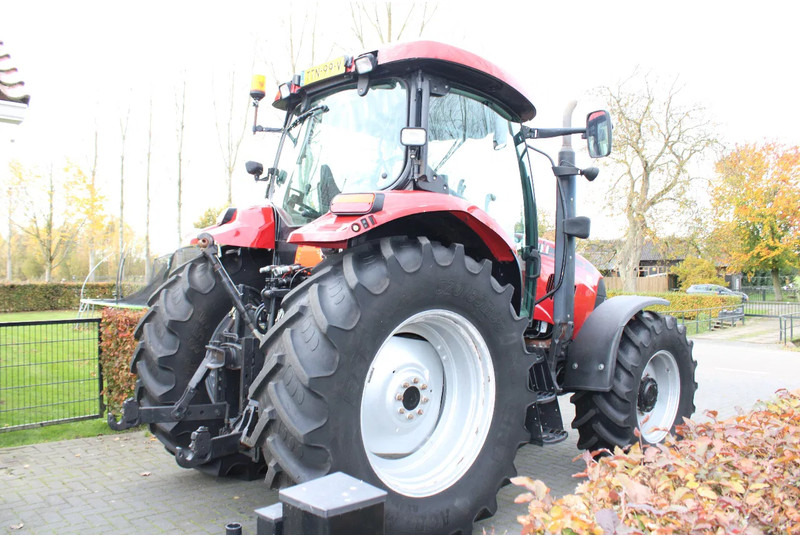 Case IH MAXXUM 125 - Traktor: 3 kép. Case IH MAXXUM 125 - Traktor: 3 kép.