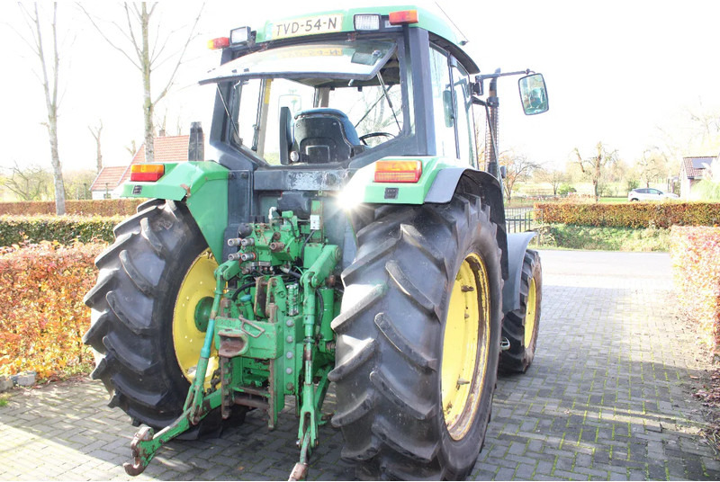 John Deere 6200 - Traktor: 4 kép. John Deere 6200 - Traktor: 4 kép.