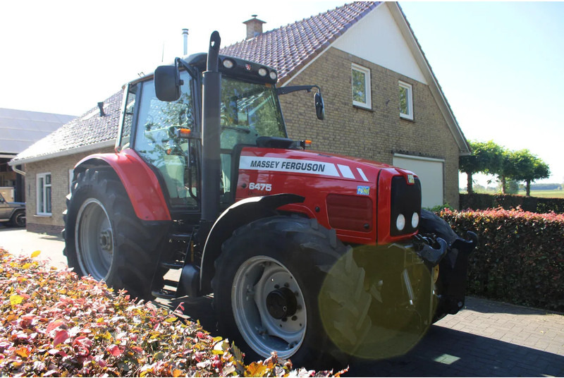 Massey Ferguson 6475 - Traktor: 1 kép. Massey Ferguson 6475 - Traktor: 1 kép.