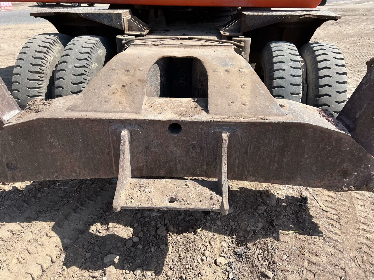 Gumikerekes kotró DOOSAN 210w-7 [ Copy ] [ Copy ] [ Copy ] [ Copy ] [ Copy ]: 28 kép.