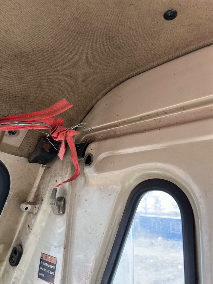 Gumikerekes kotró DOOSAN 210w-7 [ Copy ] [ Copy ] [ Copy ] [ Copy ] [ Copy ]: 34 kép.