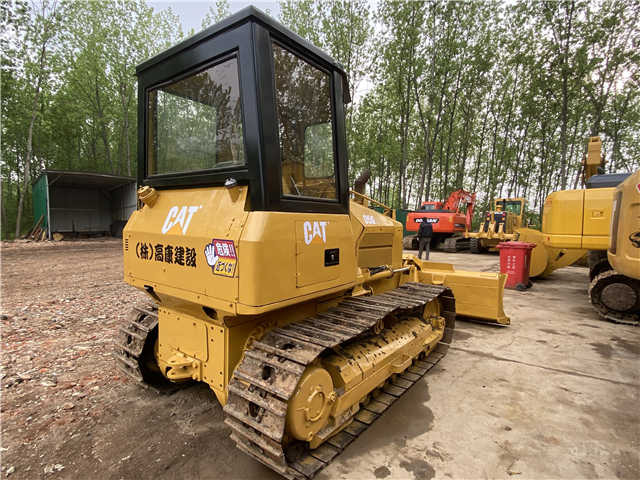 Good Condition Cat Hot Sale Bulldozer D5h D5g D5k D5m D5n D6h D6k D6m D7h D7g D7m - Buldózer: 4 kép. Good Condition Cat Hot Sale Bulldozer D5h D5g D5k D5m D5n D6h D6k D6m D7h D7g D7m - Buldózer: 4 kép.