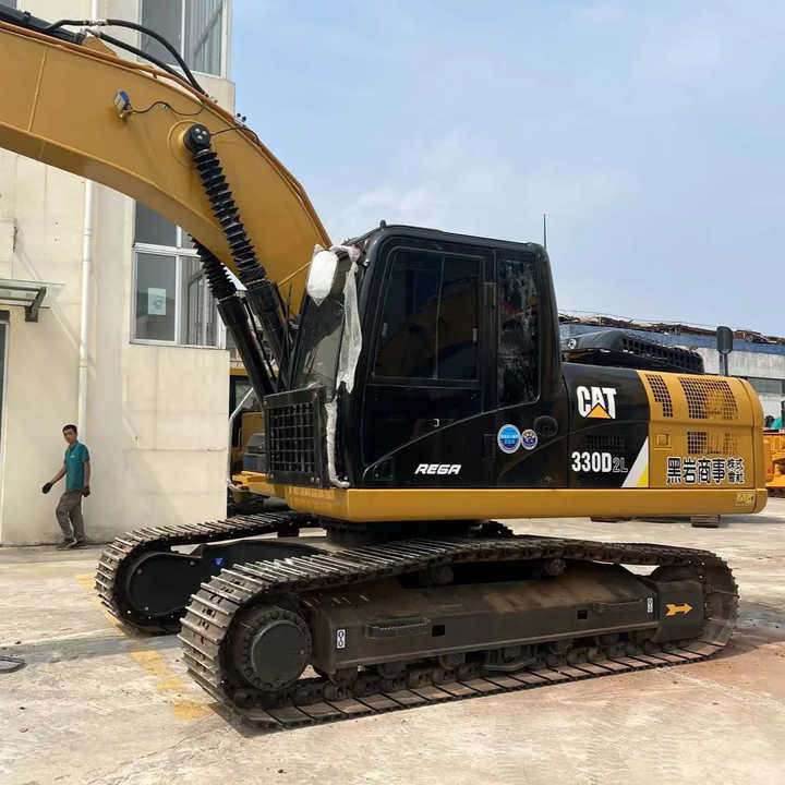 Good Condition Used CAT Excavator Japan 330D Original Used Excavator Cat 330D in Stock - Lánctalpas kotró: 1 kép. Good Condition Used CAT Excavator Japan 330D Original Used Excavator Cat 330D in Stock - Lánctalpas kotró: 1 kép.