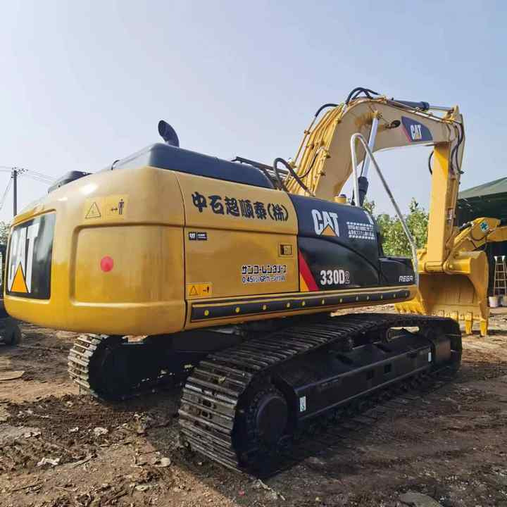 Good Condition Used CAT Excavator Japan 330D Original Used Excavator Cat 330D in Stock - Lánctalpas kotró: 2 kép. Good Condition Used CAT Excavator Japan 330D Original Used Excavator Cat 330D in Stock - Lánctalpas kotró: 2 kép.
