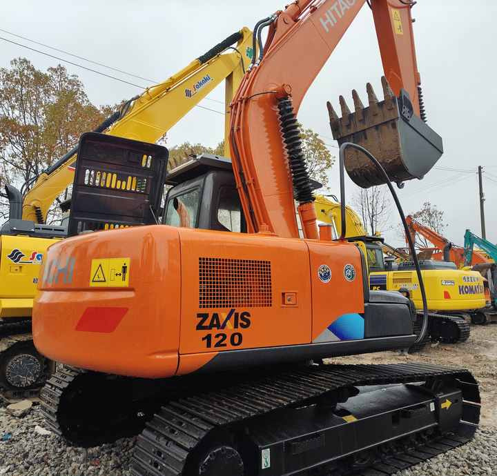 Original Hitachi ZX120 Crawler Excavator Low Hours Perfect for Various Projects Available Used Excavators for Sale - Lánctalpas kotró: 4 kép. Original Hitachi ZX120 Crawler Excavator Low Hours Perfect for Various Projects Available Used Excavators for Sale - Lánctalpas kotró: 4 kép.