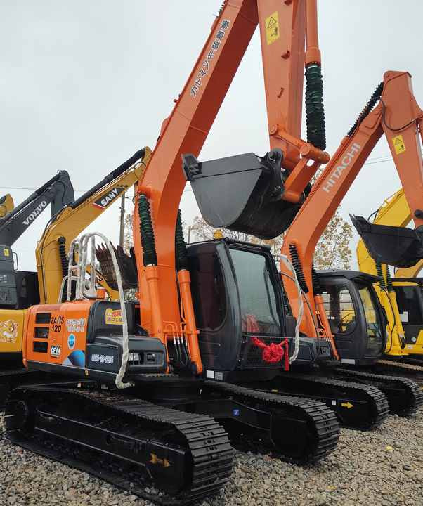 Original Hitachi ZX120 Crawler Excavator Low Hours Perfect for Various Projects Available Used Excavators for Sale - Lánctalpas kotró: 2 kép. Original Hitachi ZX120 Crawler Excavator Low Hours Perfect for Various Projects Available Used Excavators for Sale - Lánctalpas kotró: 2 kép.