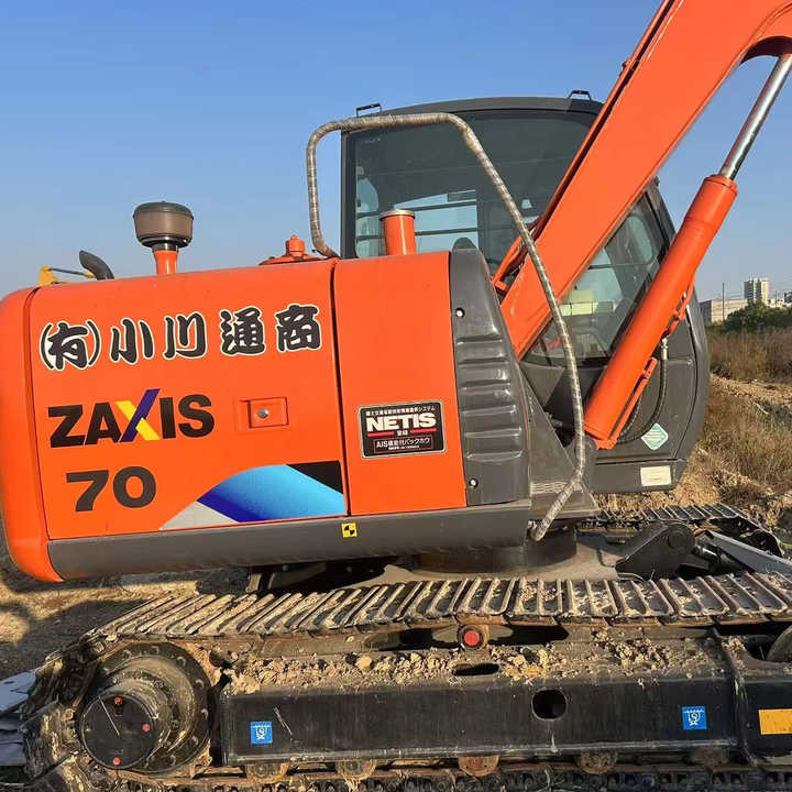 Original Japan Hitachi Used Zx55 Excavator for Sale Used Hitachi Zx60 Zx70 Hydraulic Excavator Hitachi Zaxis 55 Digger - Kotrógép: 1 kép. Original Japan Hitachi Used Zx55 Excavator for Sale Used Hitachi Zx60 Zx70 Hydraulic Excavator Hitachi Zaxis 55 Digger - Kotrógép: 1 kép.