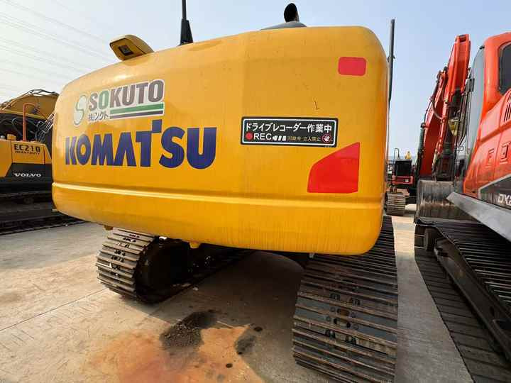 PC200-8 Low Working Hour Second Hand 20 Ton Excavator Komatsu Pc200-8 Crawler Excavator Used Komatsu Excavator PC200-8N1 - Kotrógép: 4 kép. PC200-8 Low Working Hour Second Hand 20 Ton Excavator Komatsu Pc200-8 Crawler Excavator Used Komatsu Excavator PC200-8N1 - Kotrógép: 4 kép.