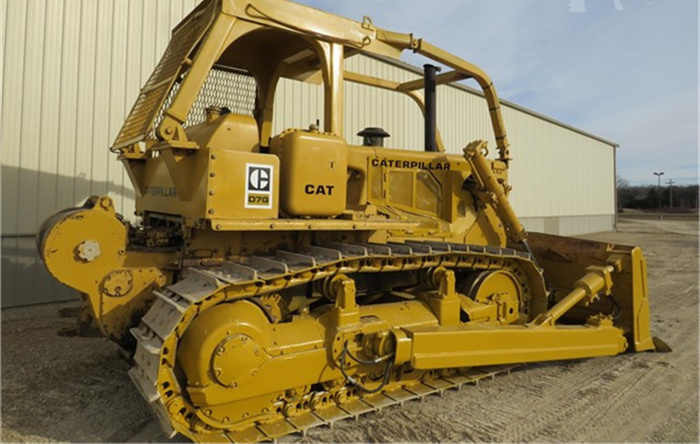 Used CAT D7 D7G Bulldozer with Winch /Caterpillar Bulldozer with Winch CAT D7G D7H D7R Dozer for Sale - Buldózer: 4 kép. Used CAT D7 D7G Bulldozer with Winch /Caterpillar Bulldozer with Winch CAT D7G D7H D7R Dozer for Sale - Buldózer: 4 kép.