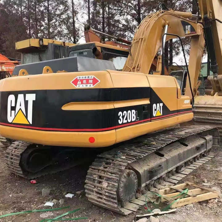 Used Digger CAT 320BL Construction Machinery Construction Digger Used CAT 320BL Cheap Excavator - Lánctalpas kotró: 1 kép. Used Digger CAT 320BL Construction Machinery Construction Digger Used CAT 320BL Cheap Excavator - Lánctalpas kotró: 1 kép.