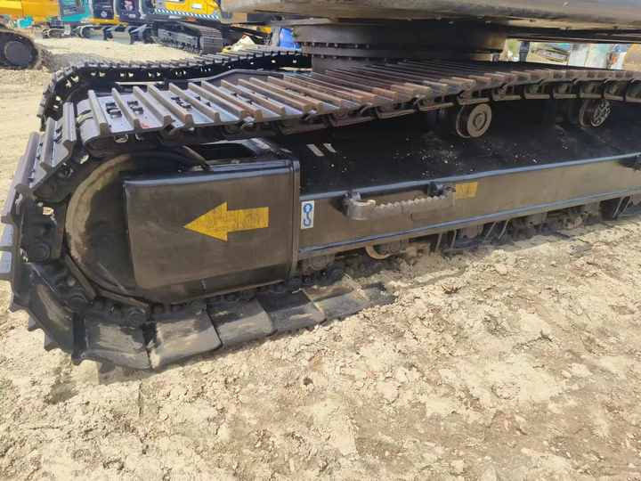 Used Digger volvo ec210 Construction Machinery Construction Digger Used volvo ec210 Cheap Excavator - Lánctalpas kotró: 4 kép. Used Digger volvo ec210 Construction Machinery Construction Digger Used volvo ec210 Cheap Excavator - Lánctalpas kotró: 4 kép.