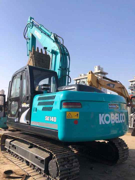 Used High-quality Original Japan Kobelco SK140 Crawler Excavator in Hefei - Kotrógép: 2 kép. Used High-quality Original Japan Kobelco SK140 Crawler Excavator in Hefei - Kotrógép: 2 kép.
