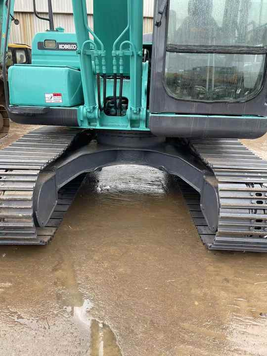 Used Original Japan Brand Kobelco Sk140-8 Excavator for Sale Used Construction Machinery - Kotrógép: 4 kép. Used Original Japan Brand Kobelco Sk140-8 Excavator for Sale Used Construction Machinery - Kotrógép: 4 kép.