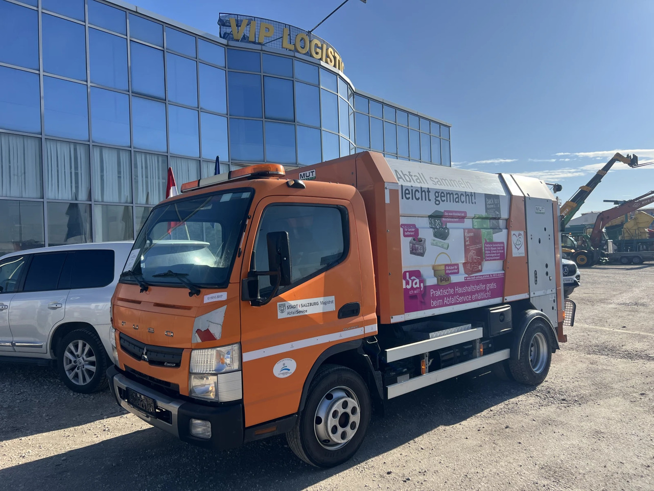 Mitsubishi Fuso Ротопреса-Mini, Нов внос - Tartályos teherautó: 2 kép. Mitsubishi Fuso Ротопреса-Mini, Нов внос - Tartályos teherautó: 2 kép.