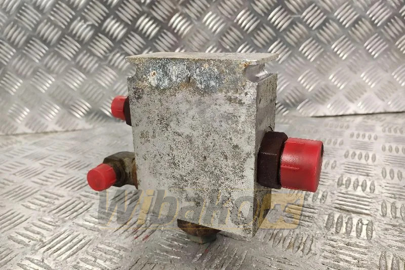 2VXP6989-001 J931 - Hidraulikus szelep - Építőipari gépek: 2 kép. 2VXP6989-001 J931 - Hidraulikus szelep - Építőipari gépek: 2 kép.