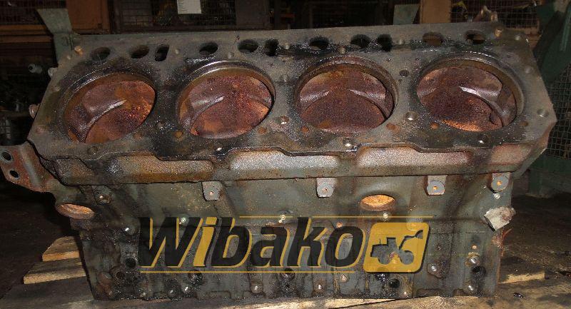 Block Mitsubishi 8DC9 8DC.9-447930 - Motorblokk - Építőipari gépek: 1 kép. Block Mitsubishi 8DC9 8DC.9-447930 - Motorblokk - Építőipari gépek: 1 kép.