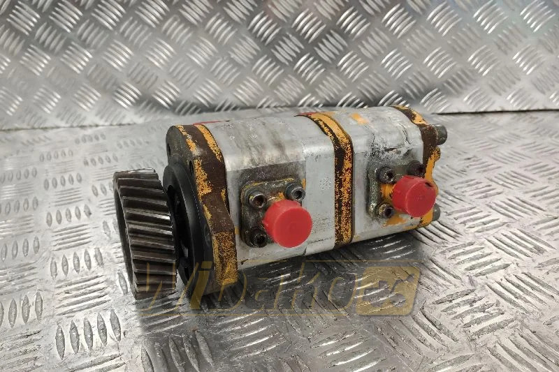 Bosch 0510466303/1517222818/1517222819 - Hidraulikus szivattyú - Építőipari gépek: 1 kép. Bosch 0510466303/1517222818/1517222819 - Hidraulikus szivattyú - Építőipari gépek: 1 kép.