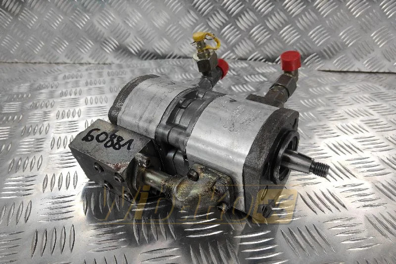 Bosch 0510565014 1517222467/1517222377 - Hidraulikus szivattyú - Építőipari gépek: 1 kép. Bosch 0510565014 1517222467/1517222377 - Hidraulikus szivattyú - Építőipari gépek: 1 kép.