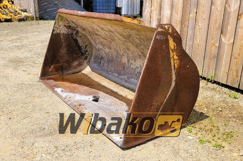 Bucket (Shovel) for loader Komatsu WA270-3 - Rakodókanál - Építőipari gépek: 1 kép. Bucket (Shovel) for loader Komatsu WA270-3 - Rakodókanál - Építőipari gépek: 1 kép.