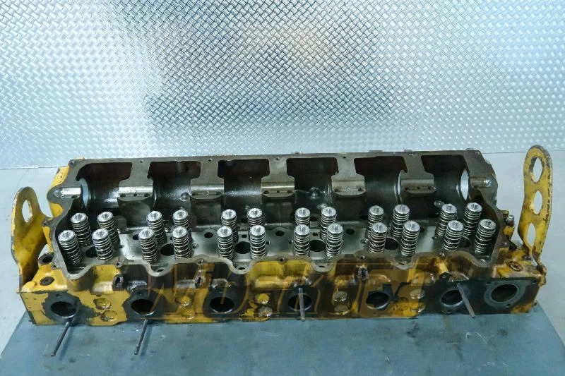 Caterpillar C15/C16/C18 223-7263/263-5055/277-8240 - Motor fej - Építőipari gépek: 1 kép. Caterpillar C15/C16/C18 223-7263/263-5055/277-8240 - Motor fej - Építőipari gépek: 1 kép.