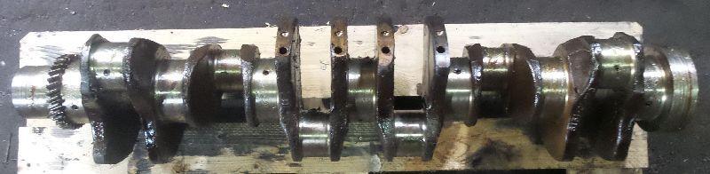 Crankshaft for engine Komatsu SAA6D125E-3 6151-35-1010 - Főtengely - Építőipari gépek: 1 kép. Crankshaft for engine Komatsu SAA6D125E-3 6151-35-1010 - Főtengely - Építőipari gépek: 1 kép.