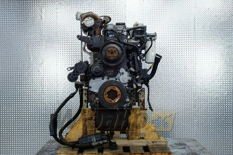 Cummins QSB6.7 CPL8466 - Motor - Építőipari gépek: 4 kép. Cummins QSB6.7 CPL8466 - Motor - Építőipari gépek: 4 kép.