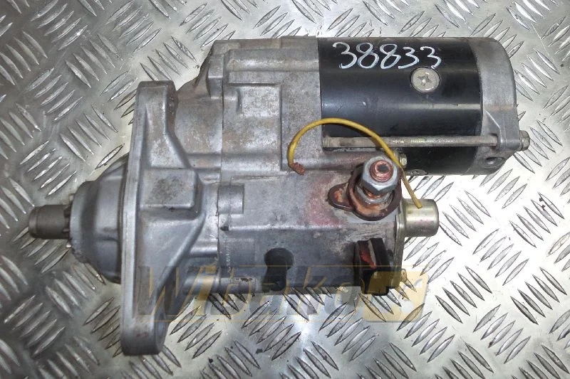 Denso 223900 - Indítómotor - Építőipari gépek: 1 kép. Denso 223900 - Indítómotor - Építőipari gépek: 1 kép.