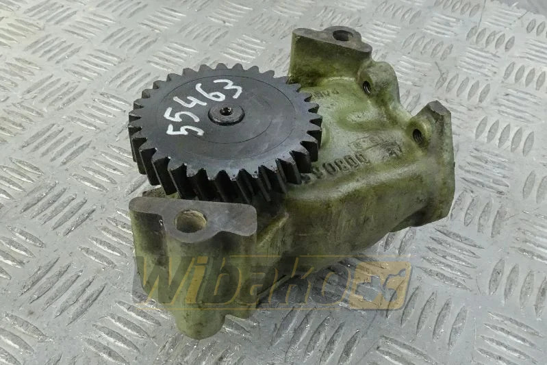 Deutz 02420009 - Olajszivattyú - Építőipari gépek: 1 kép. Deutz 02420009 - Olajszivattyú - Építőipari gépek: 1 kép.