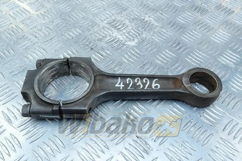 Deutz 04515491 - Hajtókar - Építőipari gépek: 1 kép. Deutz 04515491 - Hajtókar - Építőipari gépek: 1 kép.