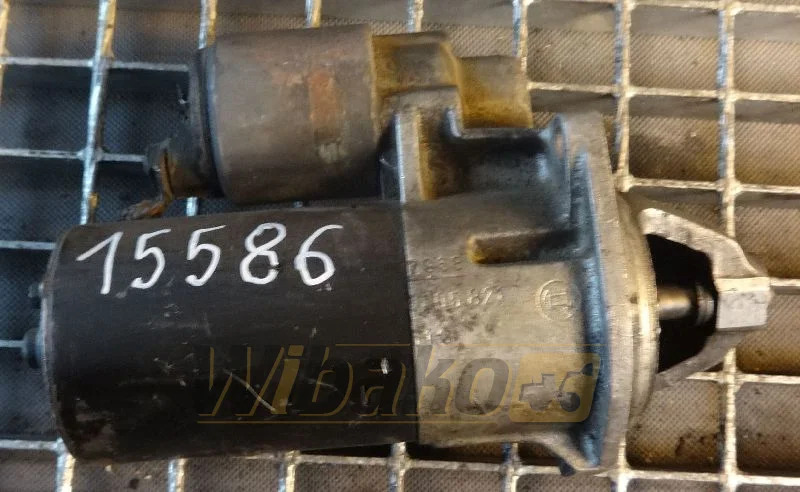 Deutz 1008 - Indítómotor - Építőipari gépek: 1 kép. Deutz 1008 - Indítómotor - Építőipari gépek: 1 kép.