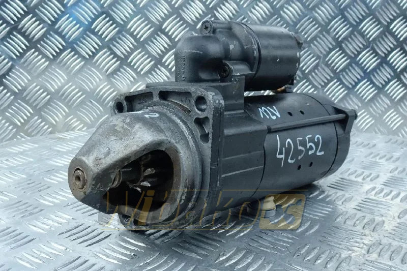 Deutz 130302 - Indítómotor - Építőipari gépek: 1 kép. Deutz 130302 - Indítómotor - Építőipari gépek: 1 kép.