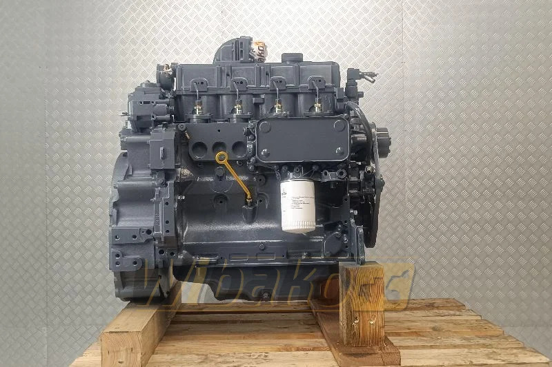 Deutz BF4M2012 - Motor - Építőipari gépek: 2 kép. Deutz BF4M2012 - Motor - Építőipari gépek: 2 kép.