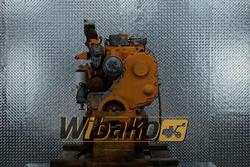 Engine Case 6-590 CPL845 - Motor - Építőipari gépek: 3 kép. Engine Case 6-590 CPL845 - Motor - Építőipari gépek: 3 kép.